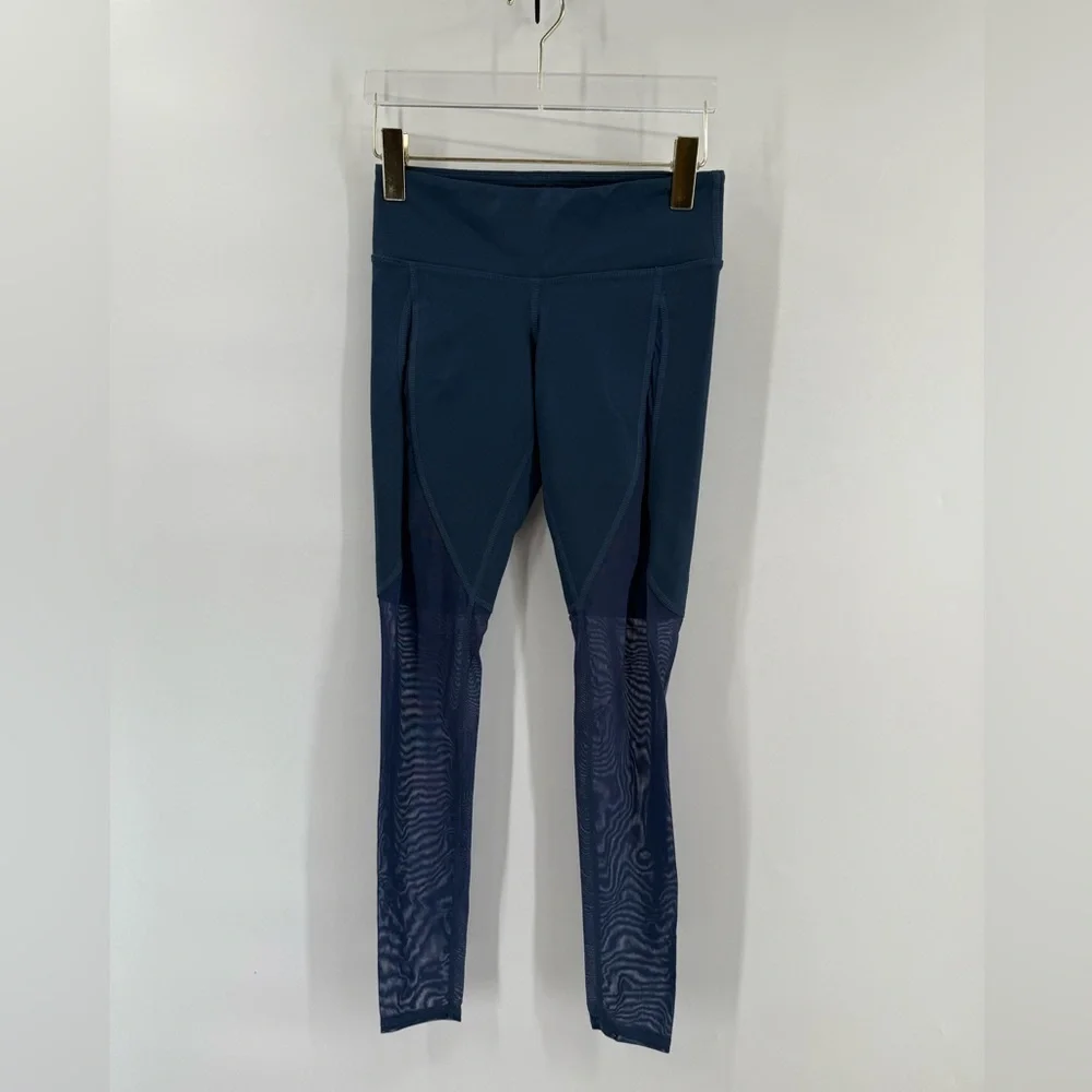 Alo‎ Yoga Motion Mid rise Leggings size xs